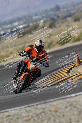 media/Nov-06-2022-SoCal Trackdays (Sun) [[208d2ccc26]]/Turn 11 (10am)/